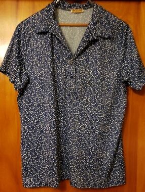 Women's Navy Blue Short-Sleeve Printed Blouse